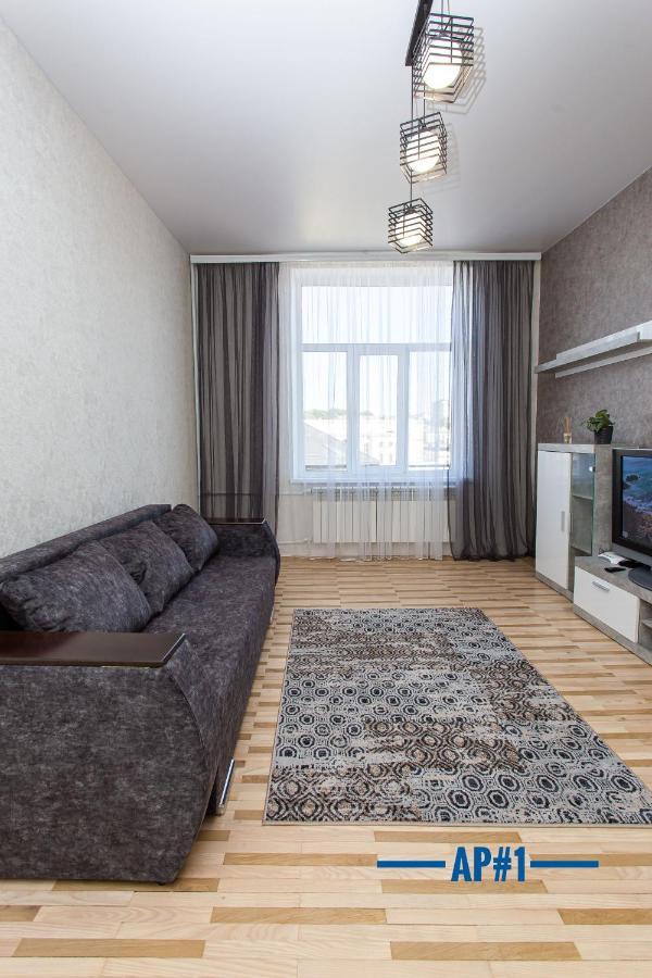 Центр Просторі Апартаменти, Поруч Площа Ternopil Exterior photo